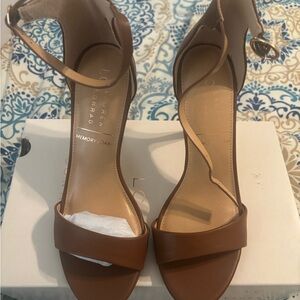 LC Lauren Conrad Tan Women's Heels